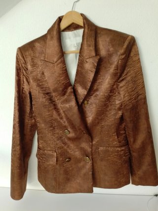 Traje Zara Bronce Talla M