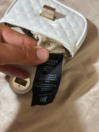 Pochette Guess Bianca con Gancio