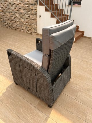 Sillón reclinable de ratán para exterior