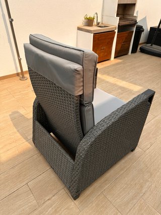 Sillón reclinable de ratán para exterior