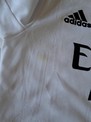 Camiseta Real Madrid Talla L sin dorsal