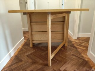 Mesa plegable abedul con cajones