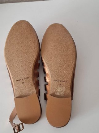 Sandalias Patricia Miller Doradas