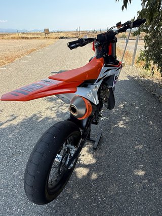 KTM 450 SMR 2024 Supermotard