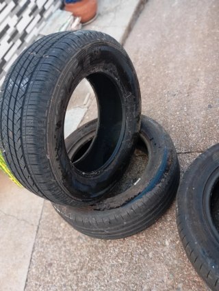 4 Neumáticos de coche