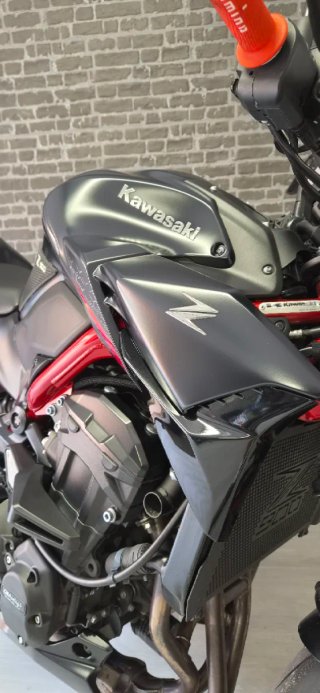 Kawasaki Z900 2021 A2 limitada en papeles