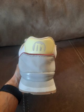 Zapatillas Mustang Beige y Rosa