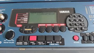 Teclado Yamaha DJX