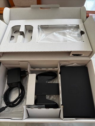 NINTENDO SWITCH V1 + 2 PARES DE JOY-CON + JUEGOS