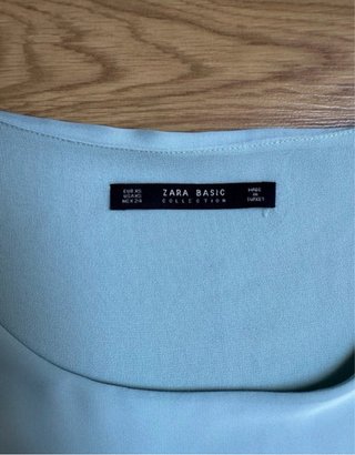 Blusa Zara Turquesa con Encaje