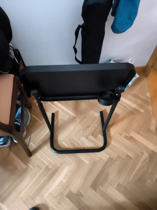 Mesa auxiliar plegable negra