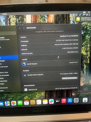 MacBook Pro 13 2019 256GB SSD 8GB RAM i5