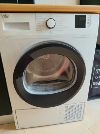 Secadora Beko 7kg Bomba Calor. Piezas o manitas.