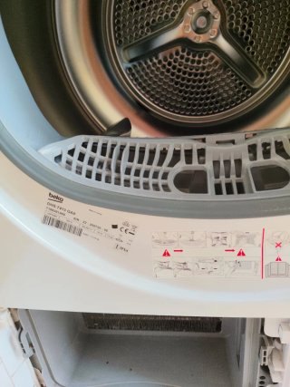Secadora Beko 7kg Bomba Calor. Piezas o manitas.
