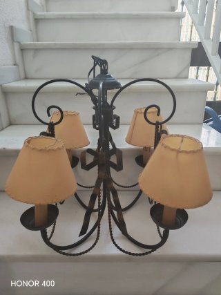 Lámpara de mesa retro beige y negra