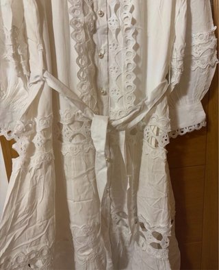 Vestido blanco largo.