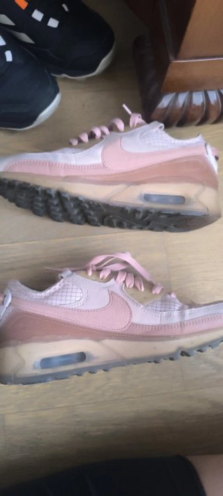 Zapatillas Nike Rosas y Blancas