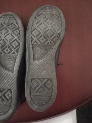 Converse piel altas hombre