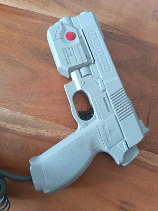 Pistola Namco per PlayStation 1