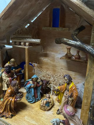 Belén artesanal de madera grande