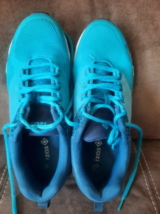 Zapatillas Montaña Izas Outdoor Azul/Turquesa