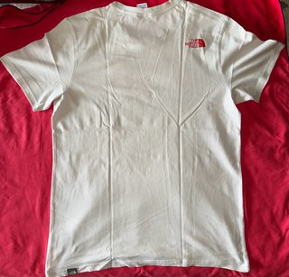 Camiseta The North Face Logo Montaña