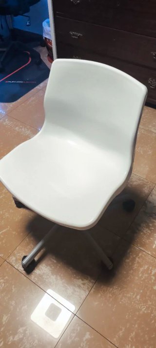 Silla de oficina blanca Ikea