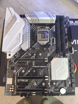 Placa Base ASUS Z590-A, Intel i9 y RAM G.Skill