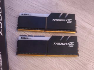 Placa Base ASUS Z590-A, Intel i9 11900k y RAM 4000