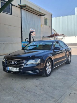 Audi A8 2012