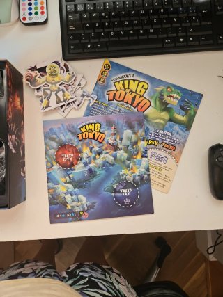 Juego de mesa King of Tokyo Devir