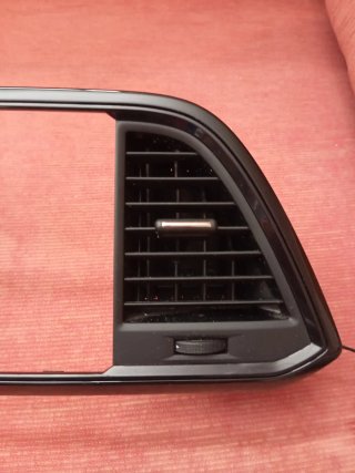Aireadores Seat Ateca Cupra + marco clima