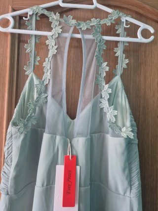 Vestido largo invitada boda verde