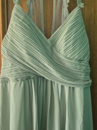 Vestido largo invitada boda verde