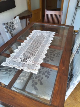 Conjunto aparador, mesa y espejo