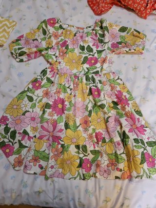 Vestido floral talla 9-10