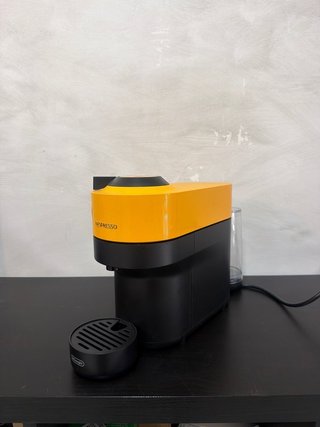 Nespresso Vertuo Pop Amarilla Cafetera