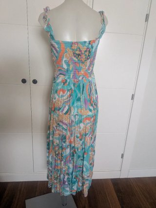 Vestido largo estampado. Talla S