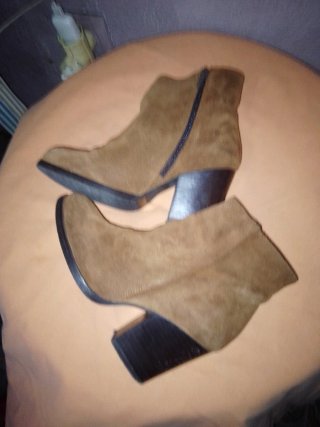 Botines de piel mujer