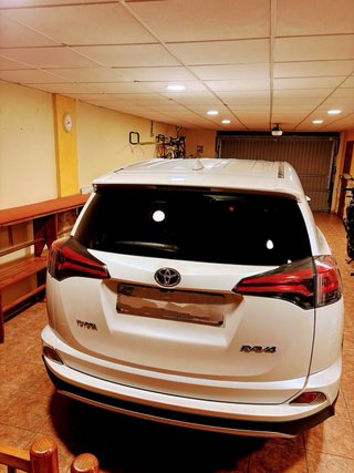 Toyota RAV4 2015