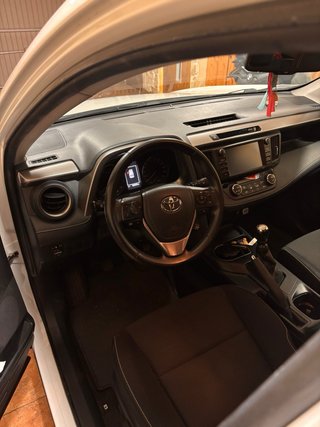 Toyota RAV4 2015