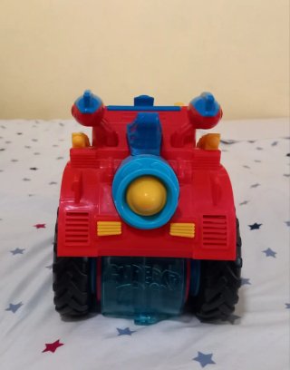 Camión Monster SuperThings Rojo y Azul