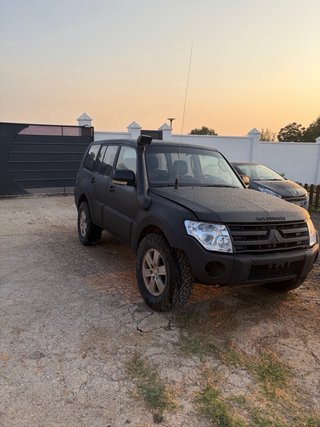 Mitsubishi Montero 2007