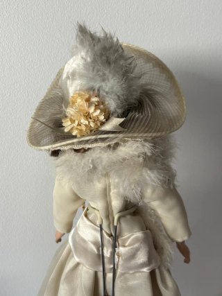 Muñeca Porcelana Victoriana 50cm