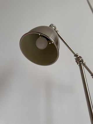 Flexo de escritorio metálico ajustable