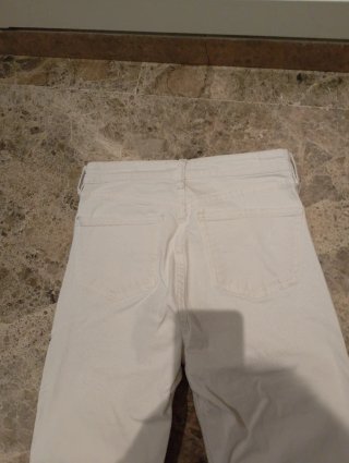 Pantalón vaquero Zara blanco mujer