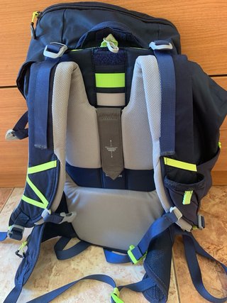 Mochila Montaña Quechua 28L Azul Un solo uso