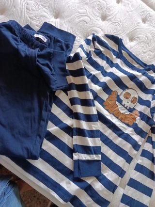 Pijama Rayas Azul y Blanco