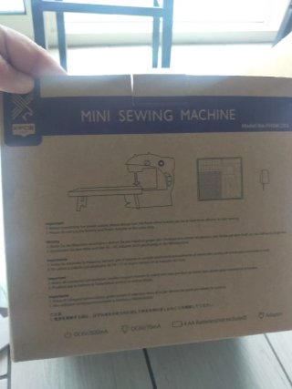 Macchina da cucire mini