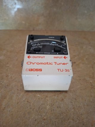 Afinador Boss TU-3S Cromático